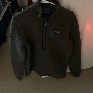 Patagonia blue and grey fleece